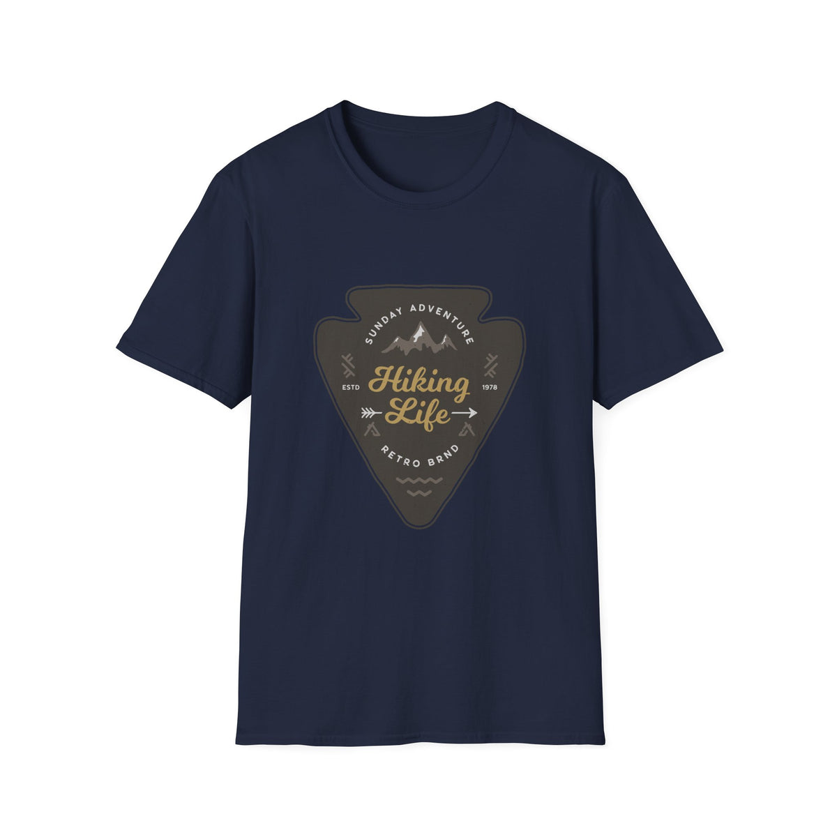 Hiking Life T‑Shirt – Vintage Mountain Patch Design